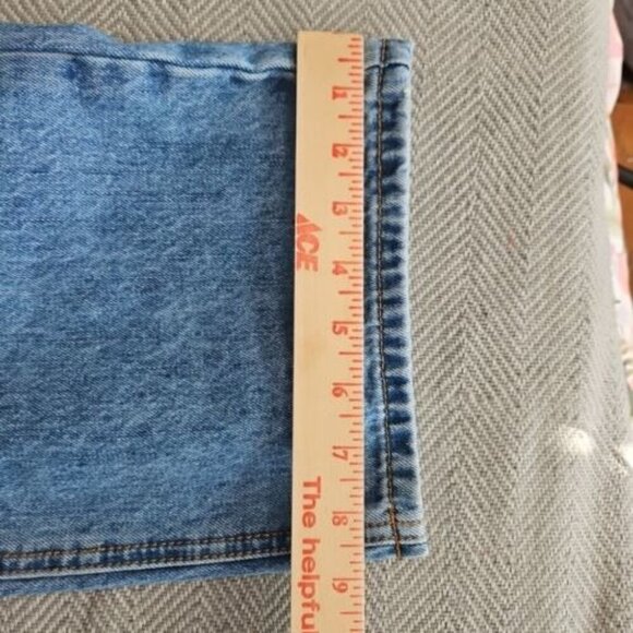 Fashion Nova Curve Crossover Straight Leg Jean Medium Wash SZ 14 Botton Fly NWT - Picture 6 of 16